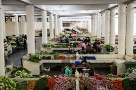 Locally-grown fruits struggle to find market