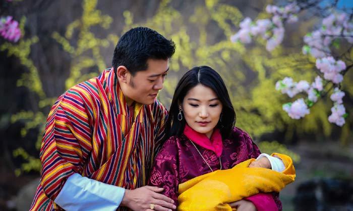 biography of queen jetsun pema