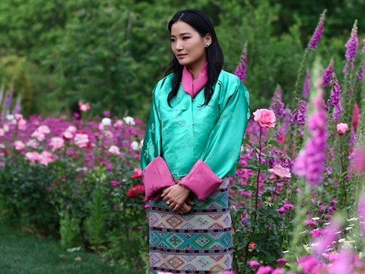 biography of queen jetsun pema