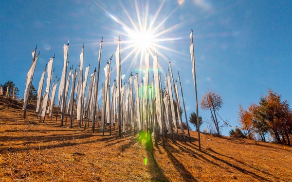 manidhar bhutan white prayer flags daily