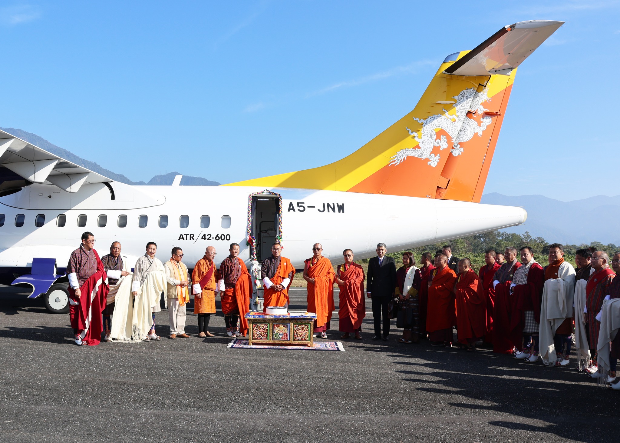 drukair gelephu to kolkata flight inauguration