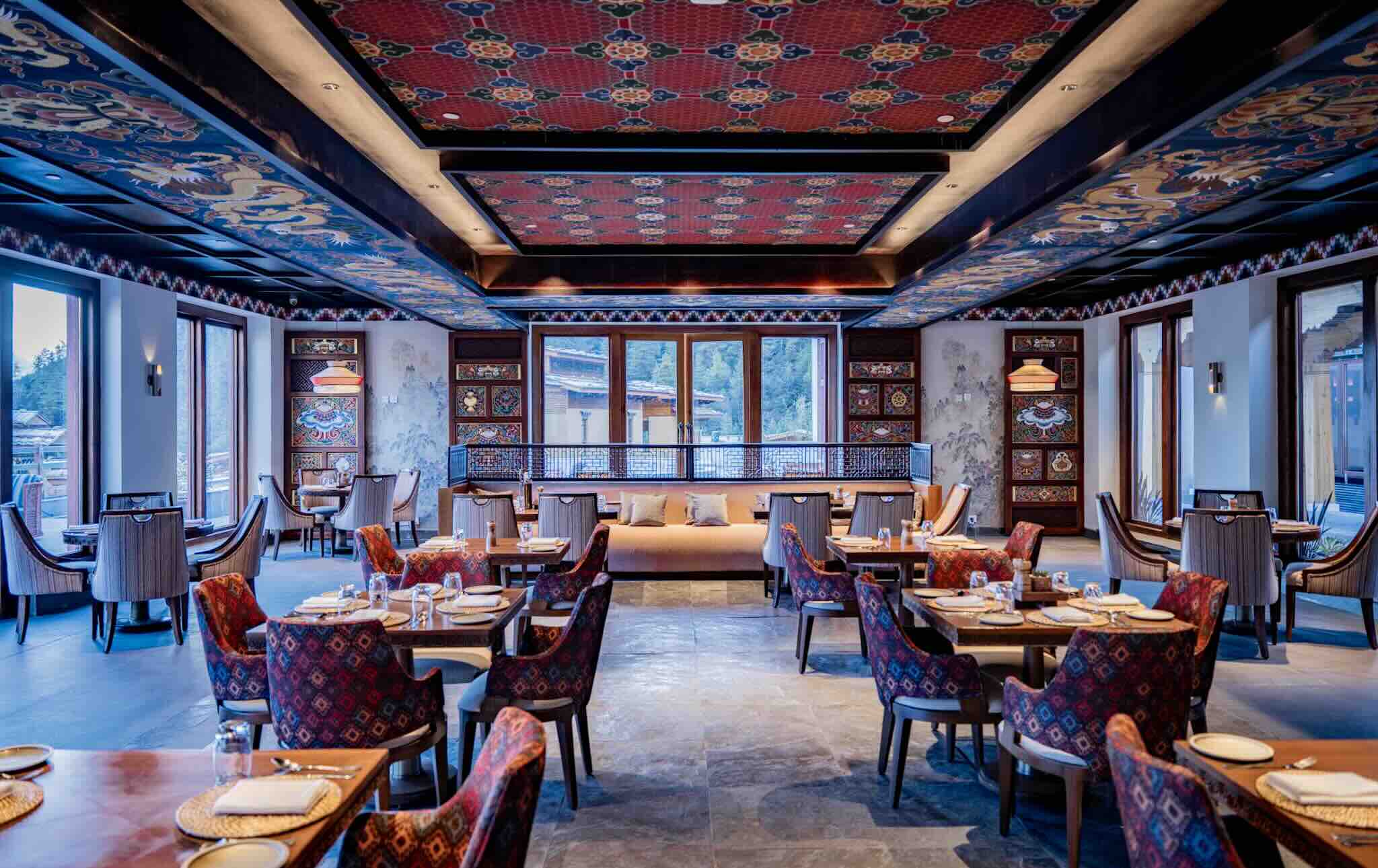 Taj Paro Restaurant Lowres