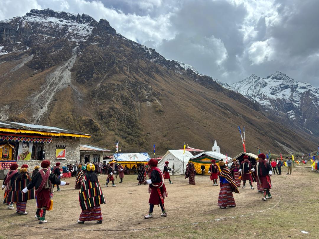jomolhari festival chencho dema
