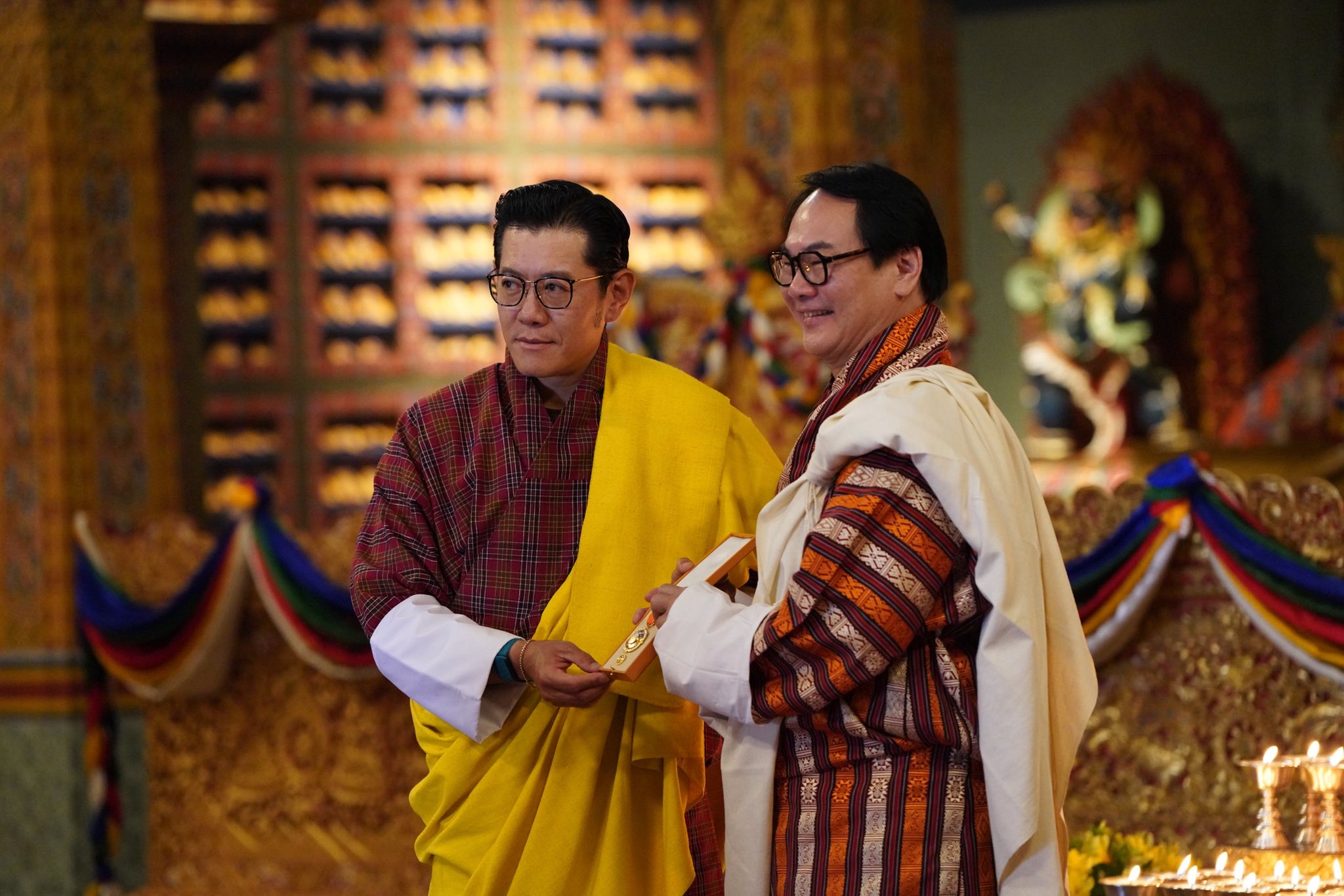 master erik leong getting national order of merit