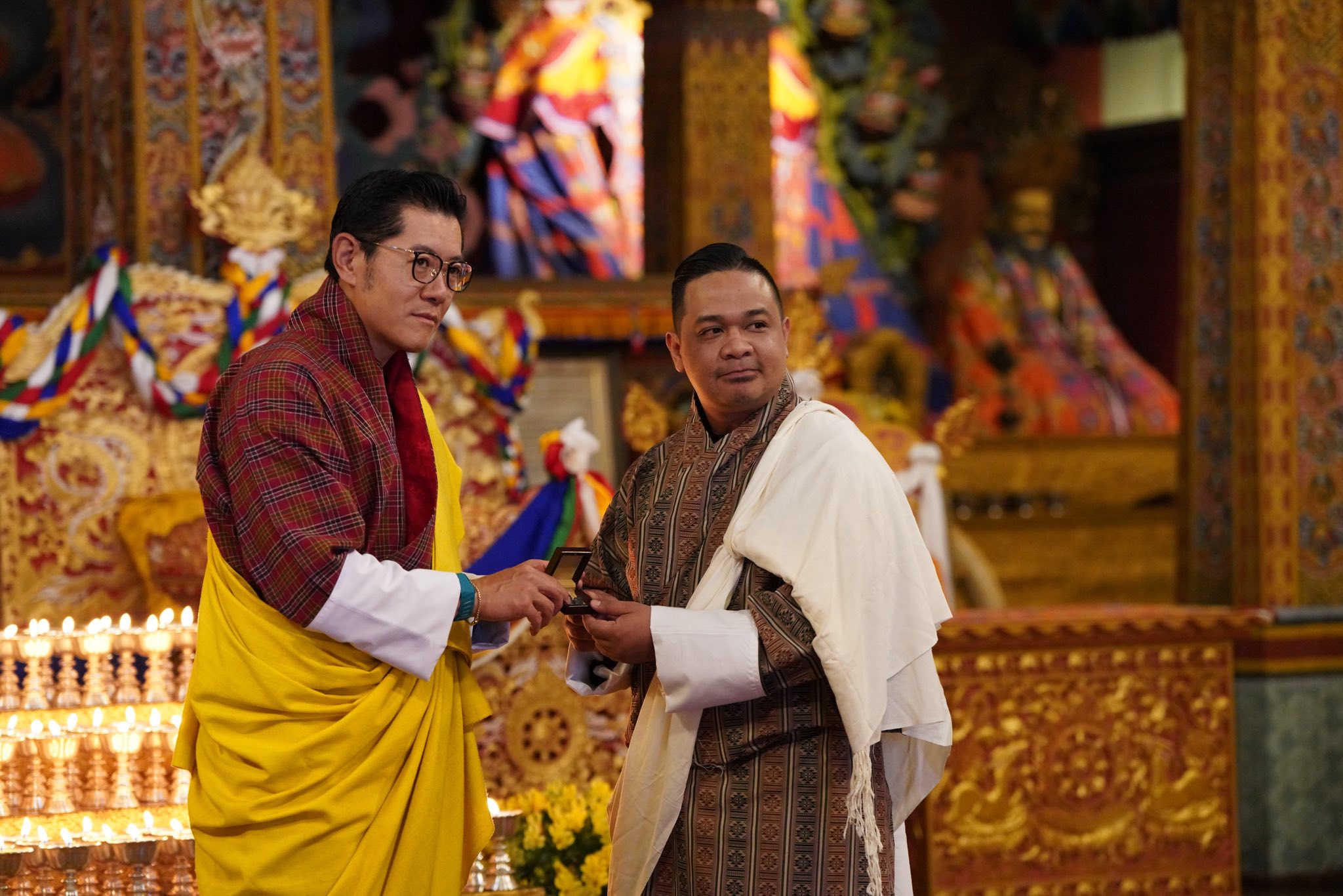 mohammad asrul getting desuung pin