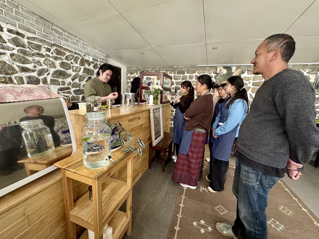 gikuna kizuna collaboration in bhutan guest shift 4