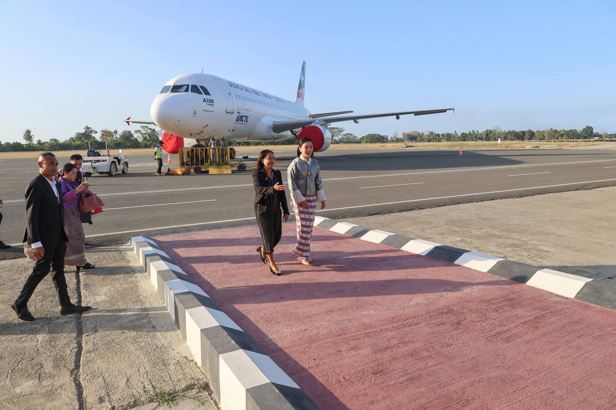 hrh sonam dechan wangchuck in timor leste aero dili