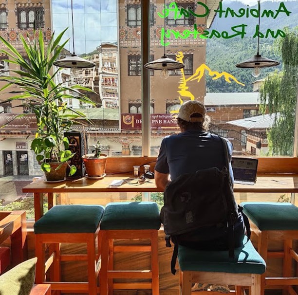ambient cafe in thimphu
