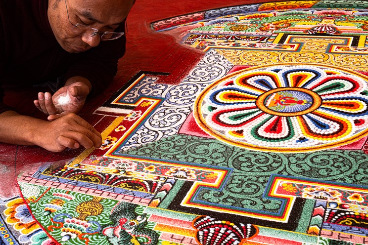 Sand Mandala Art Nuno Alves