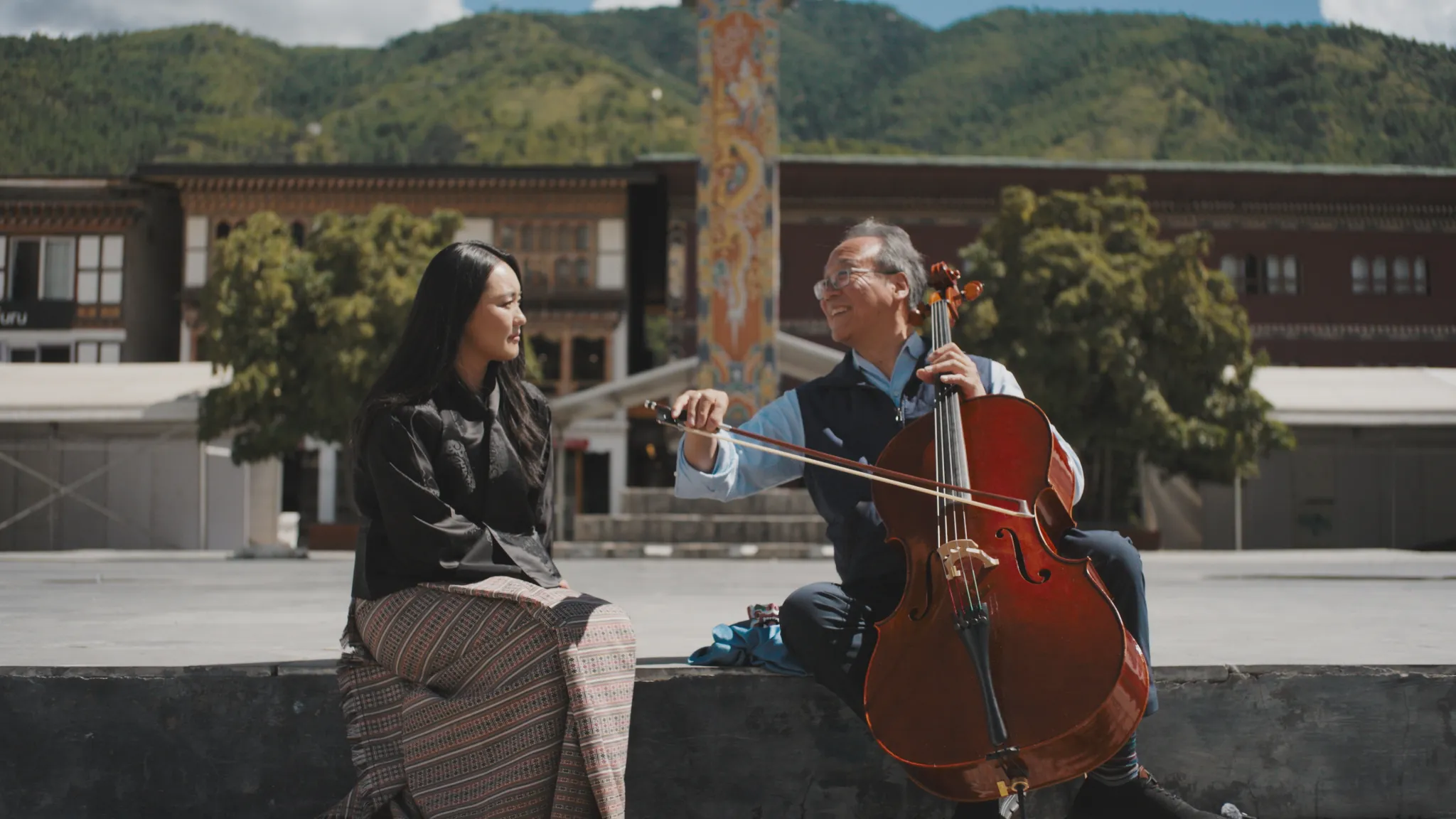 kelden lhamo and yoyoma in bhutan