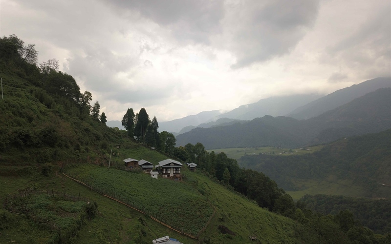 02on the way from samdrup jongkhar to trashigang lowres