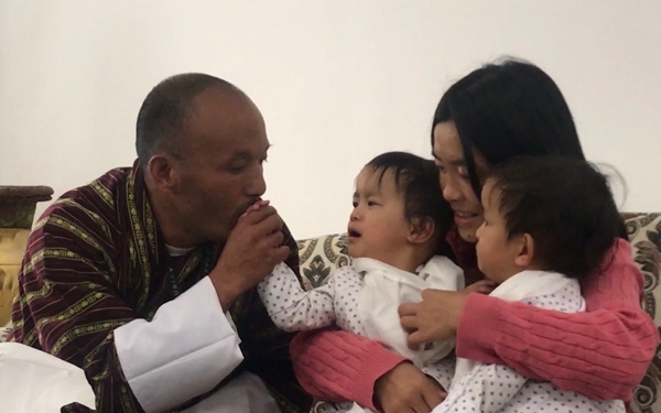 Tears Of Joy As Separated Twins Arrive Home In Bhutan After Surgery In Australia