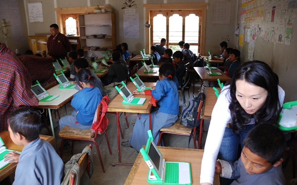 South Asian Internet Service Providers Attend Sanog 33 In Bhutan To Share Knowledge On Latest Ict Technology